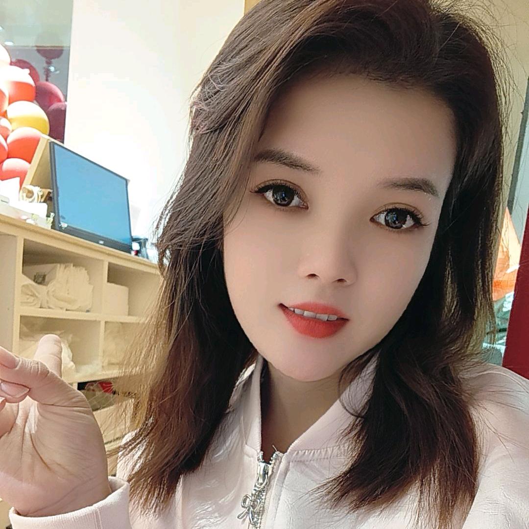 文地爱依服:小莲