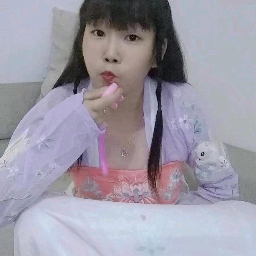 小妮