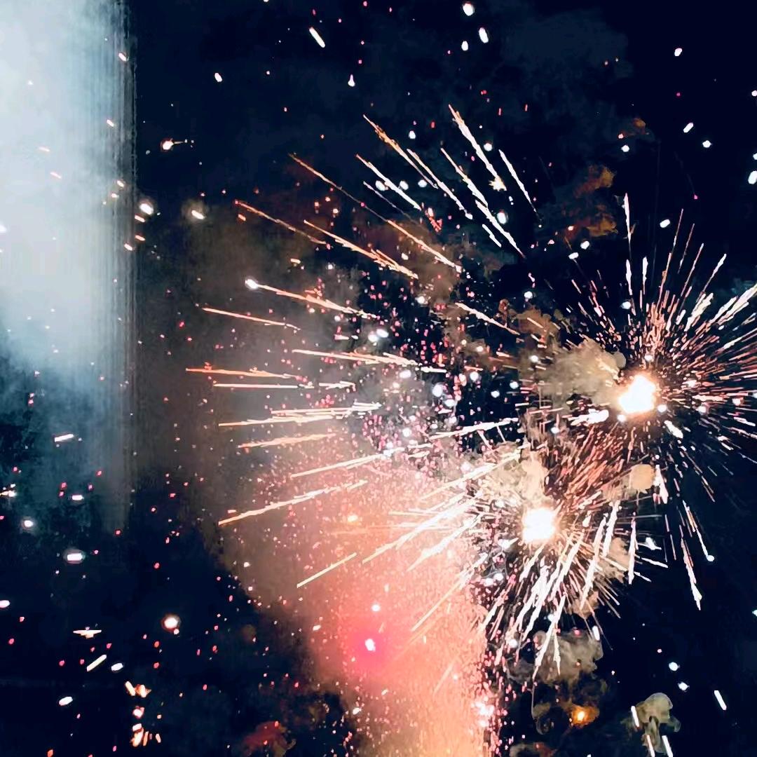 @╱ 。氣質範er り