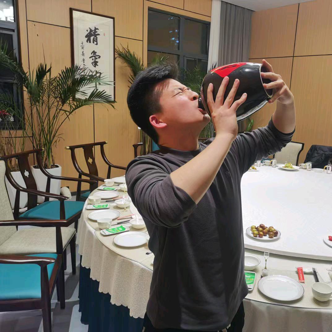 酒界一撮毛