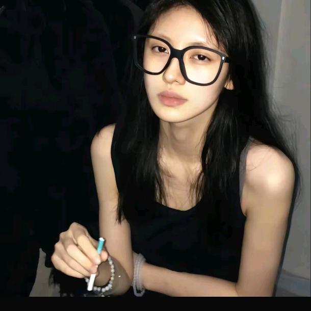 超绝无敌大蟑螂