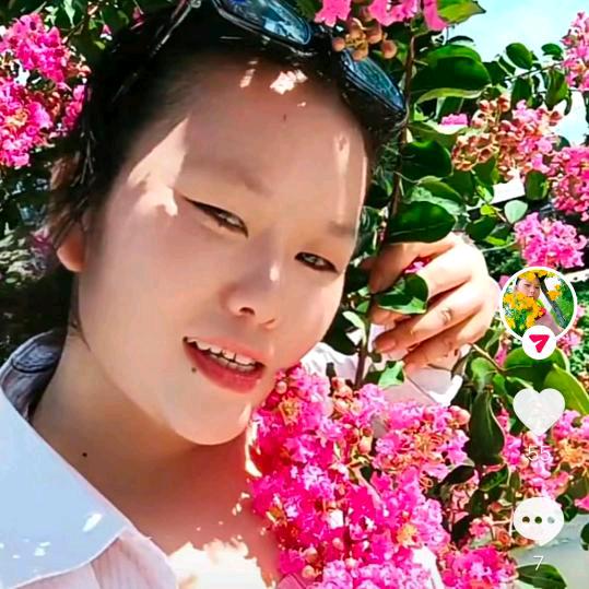 双双（宠巴姐师傅）