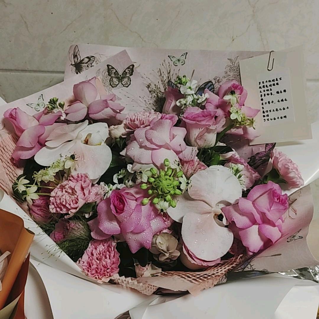 我会哭但我不认输_