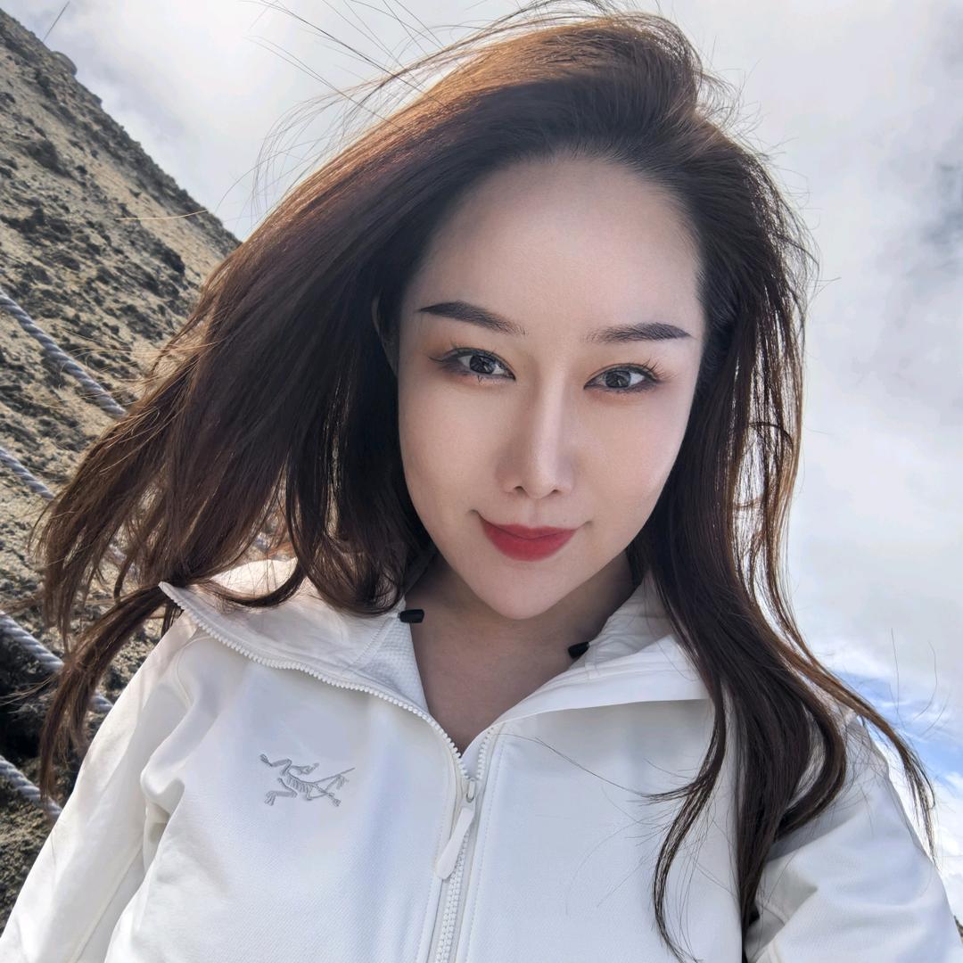 ꧁༺王大美༻꧂