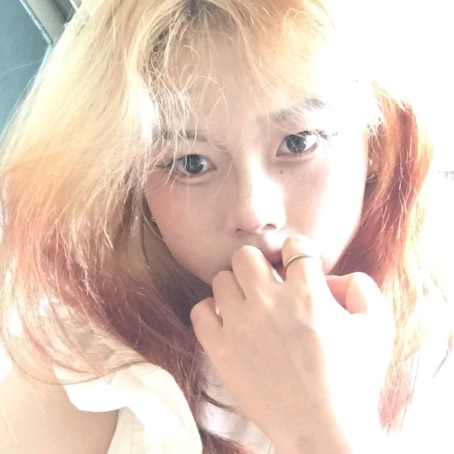 六妹很好.🕊️