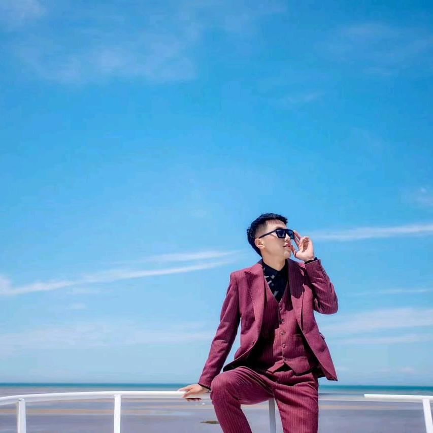 四哥的快乐生活