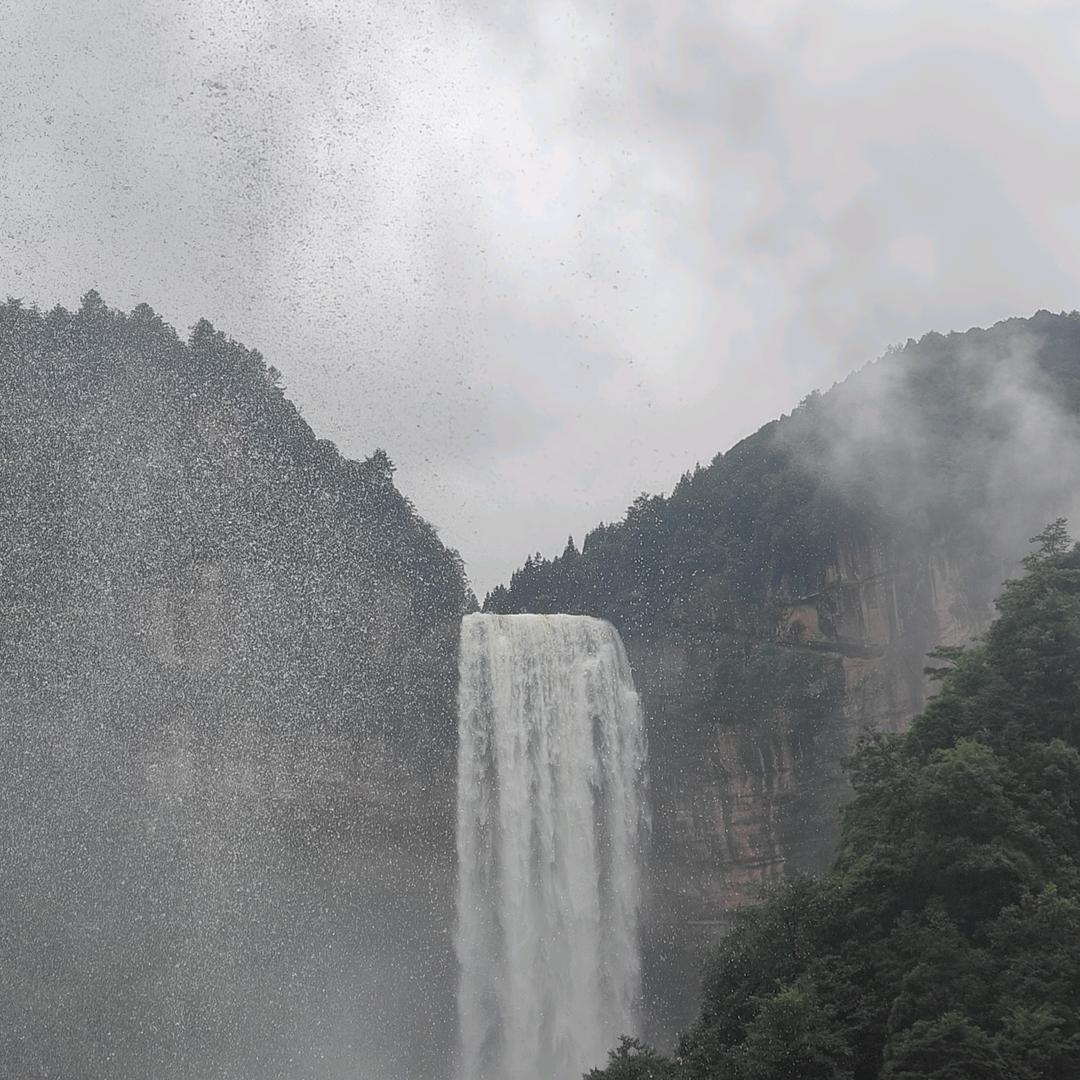 天晴下雨不打滑