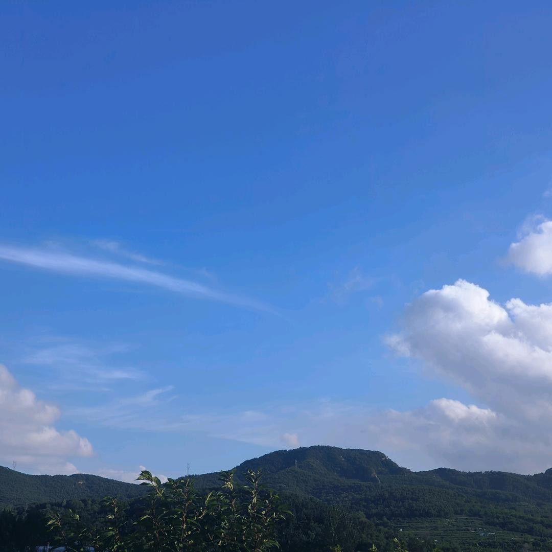 威海经济技术开发区何春明五金销售经营部