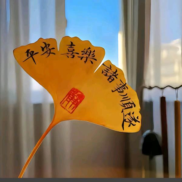 草莓可乐熊