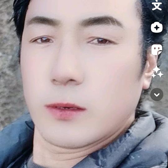 洛松云旦