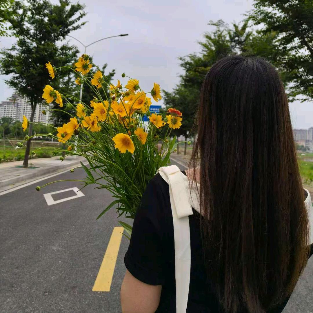 再见只是陌生人