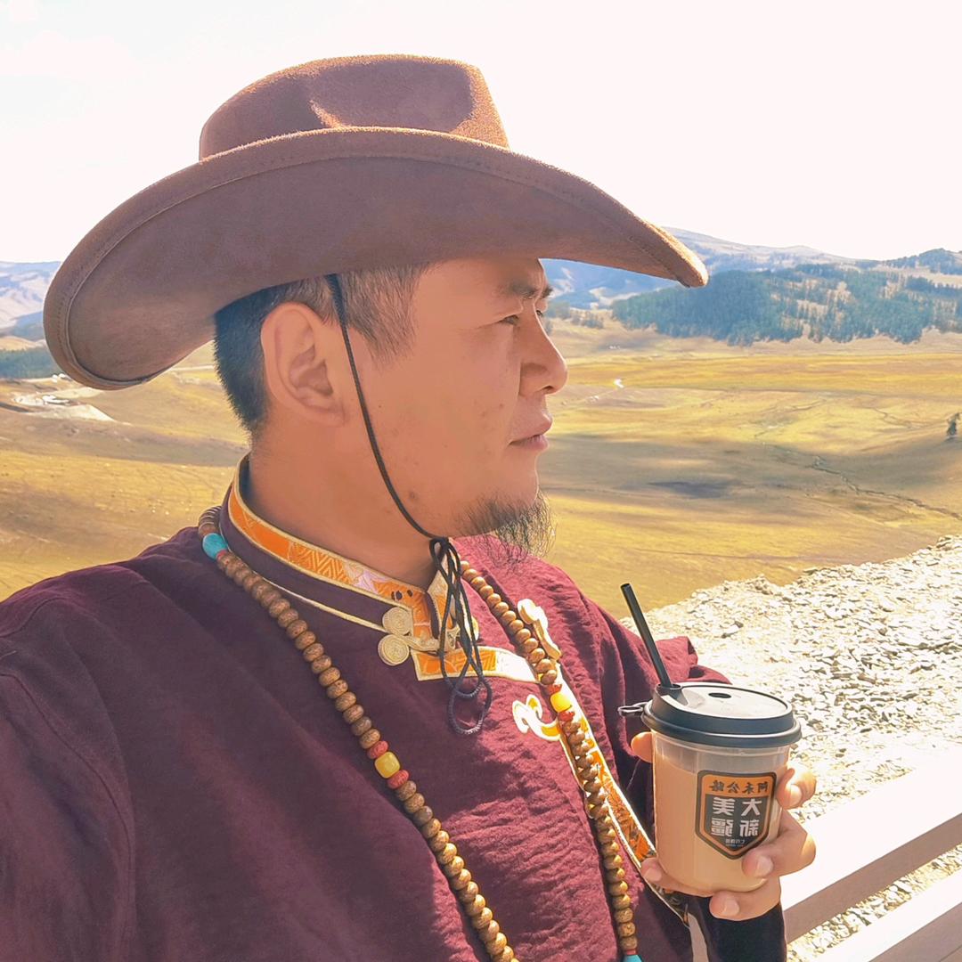 尕藏～疆游领队