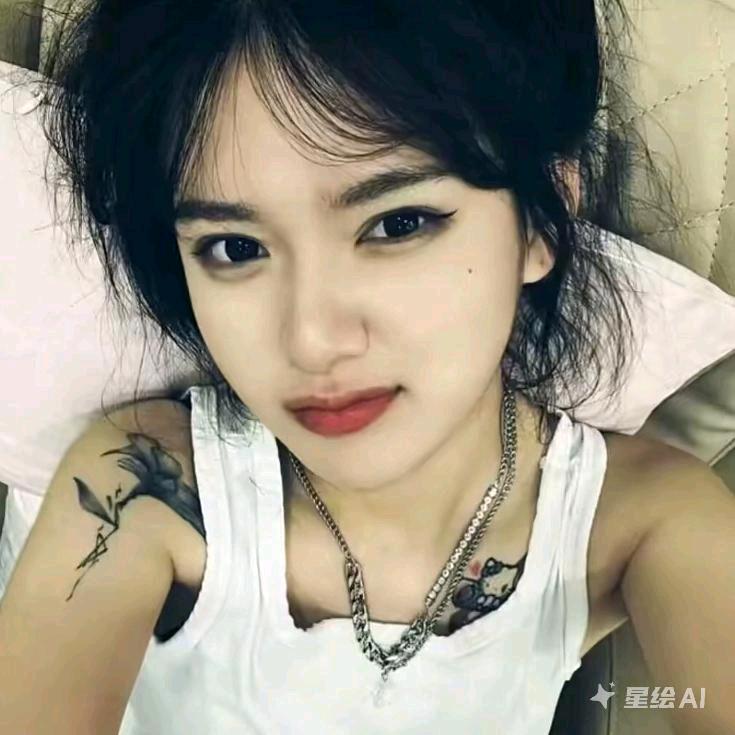 苏 妃、