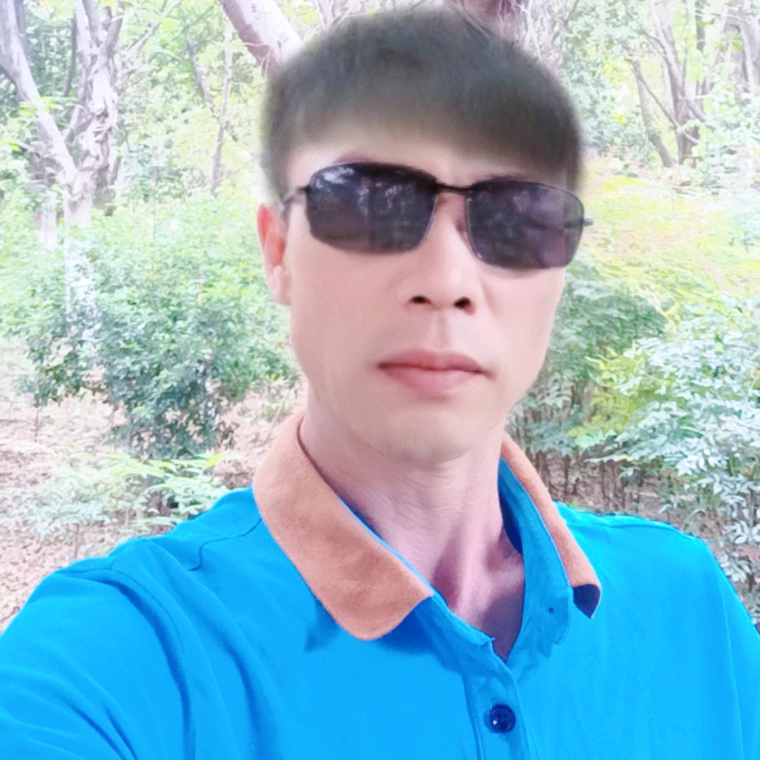 罗刚