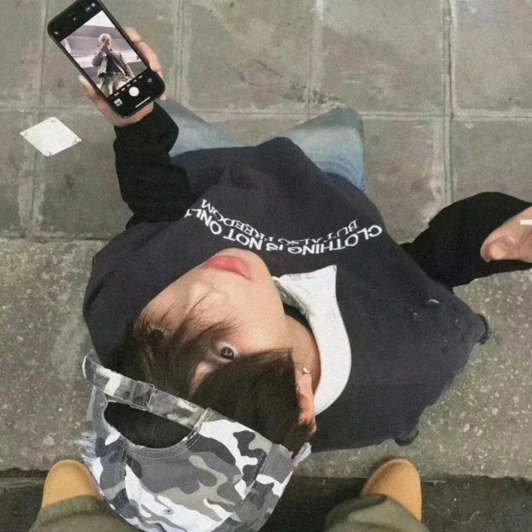 林泽曦.