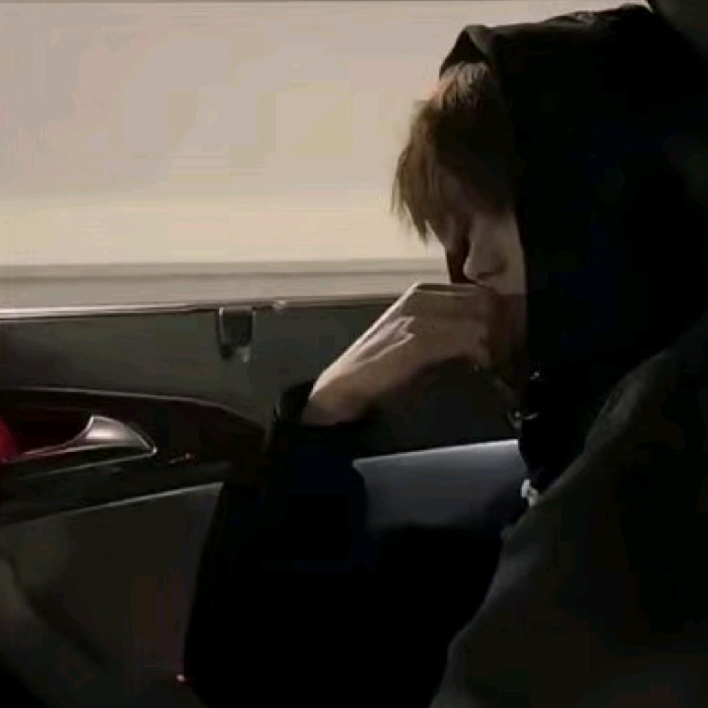 忧郁小帥 ⚜️