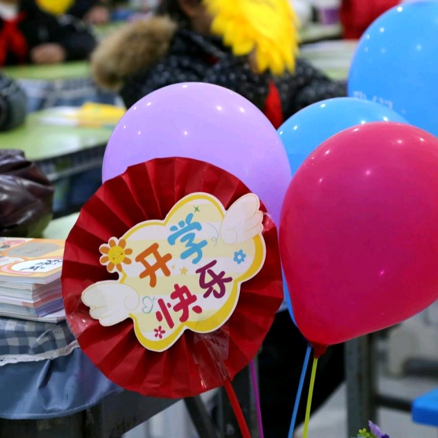刘登林老师     1820857814