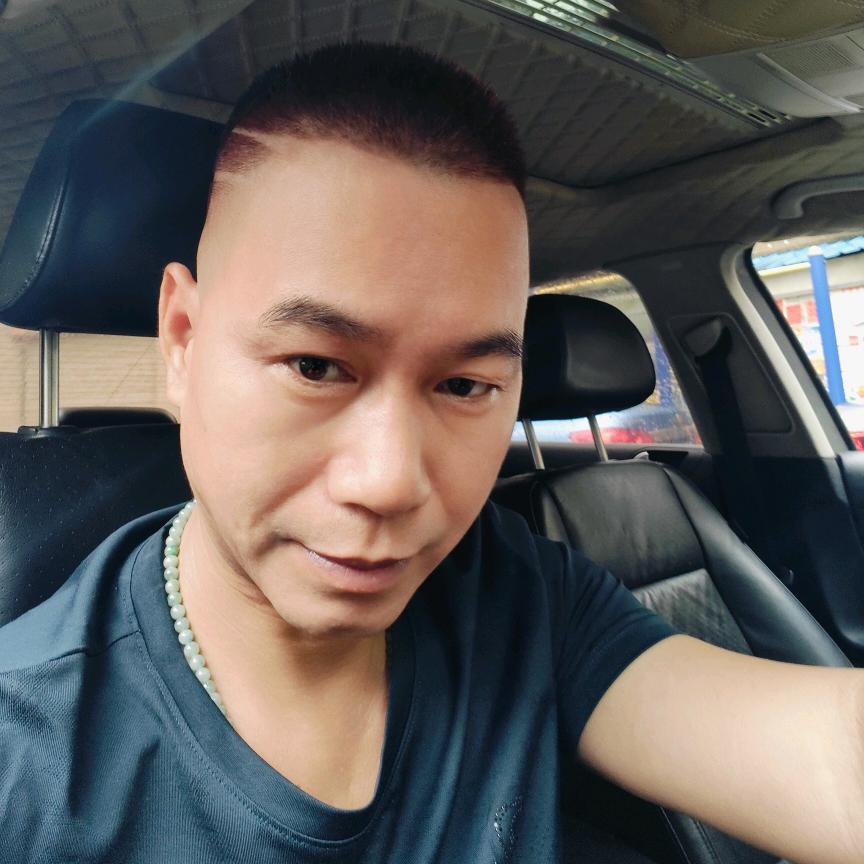 鸡清钓鱼
