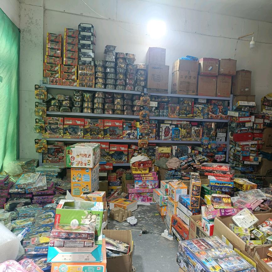 蜗牛中古玩具店
