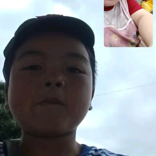 琴琴爱山歌