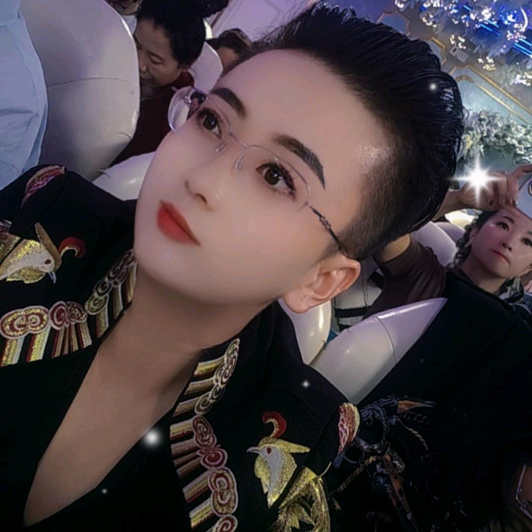 李继霞