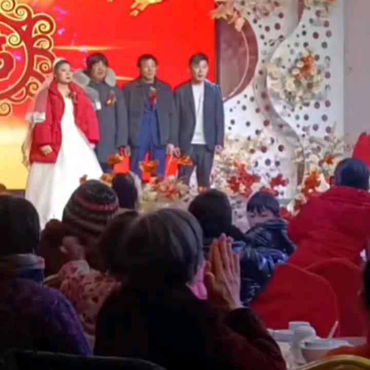 男人不能穷