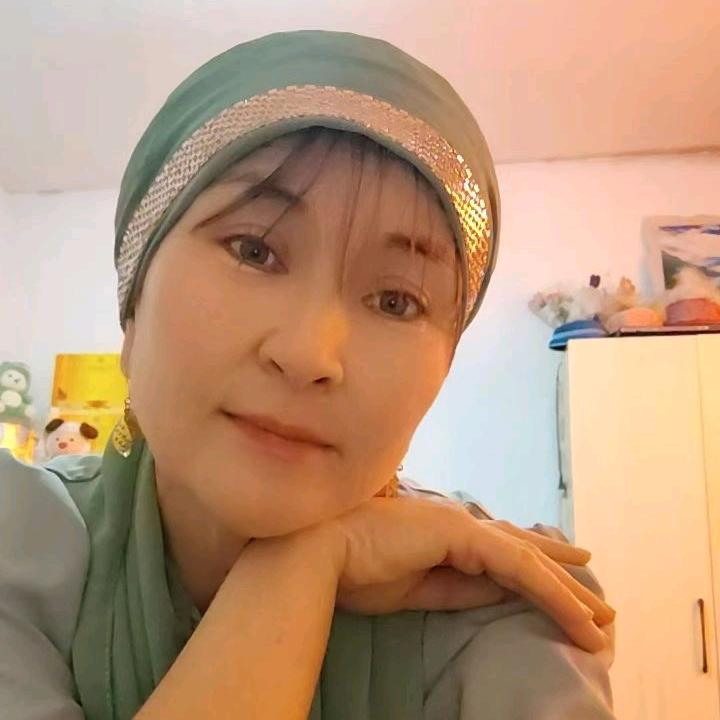 喜欢跳舞的古丽