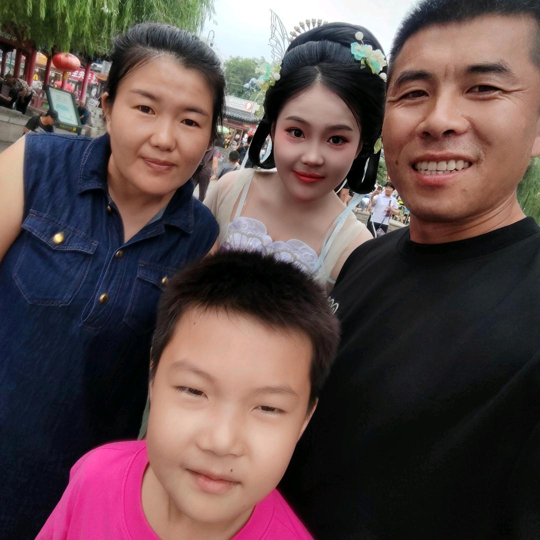 周福兴