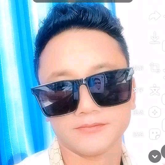 西藏男孩