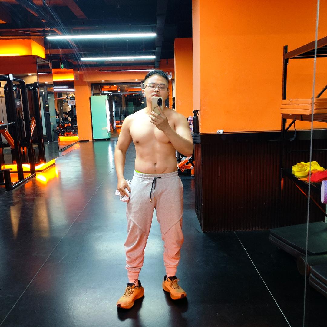 Jeffrey Zhou（健身版）