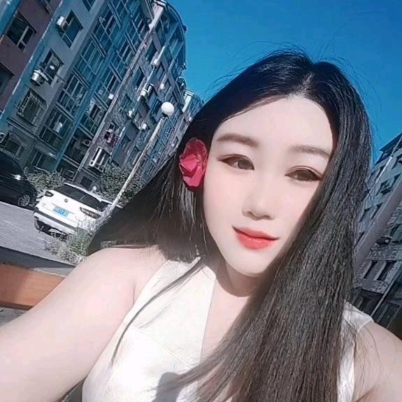 张小小