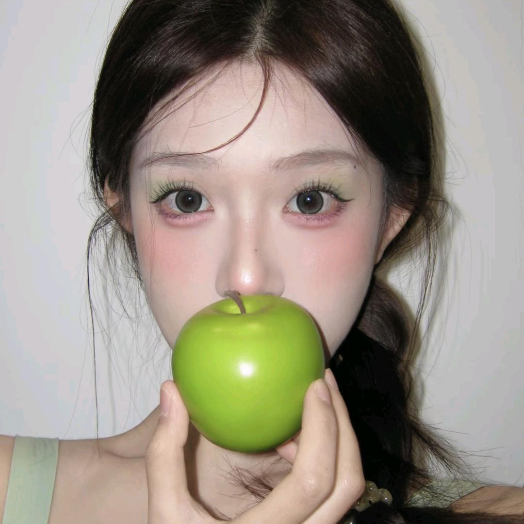 易安.