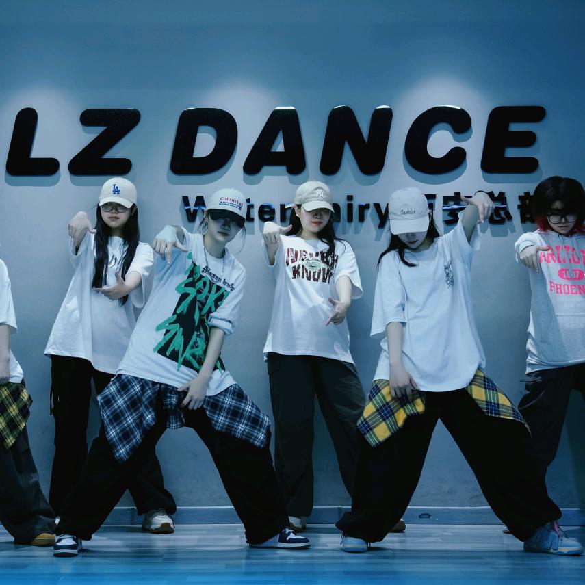 西安水灵子舞蹈万达店