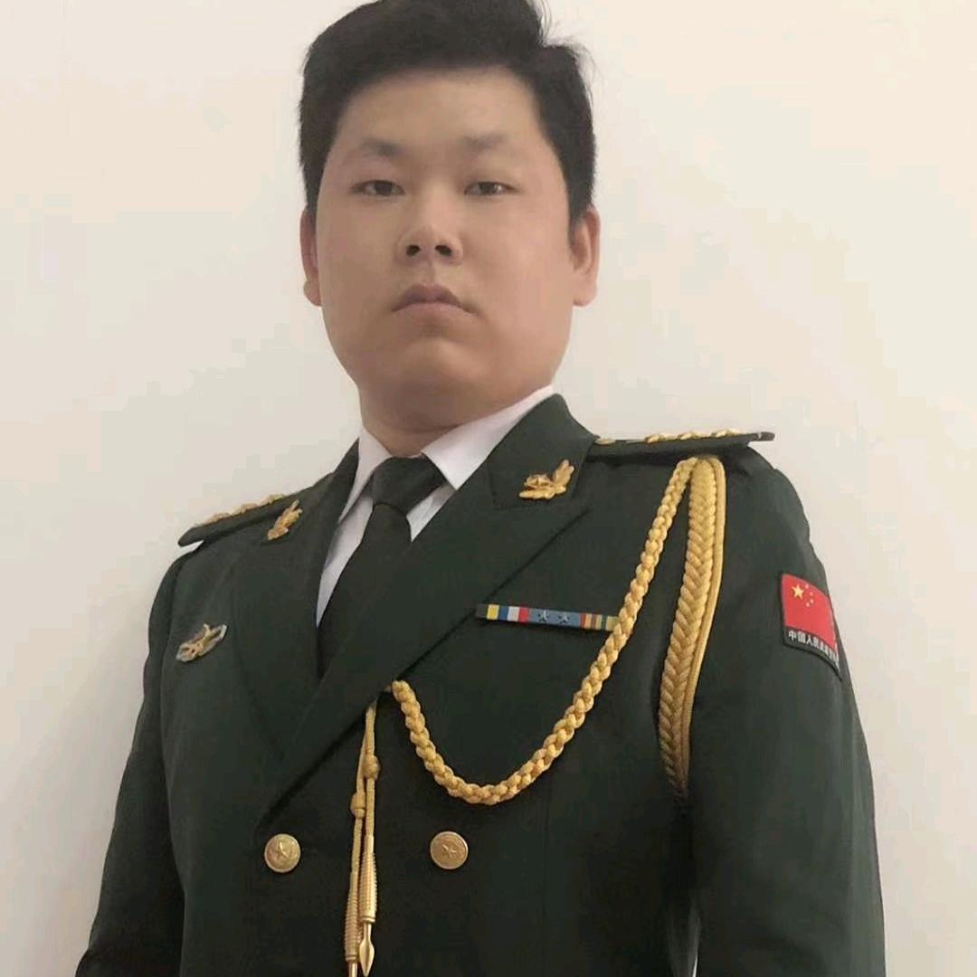 李  公子