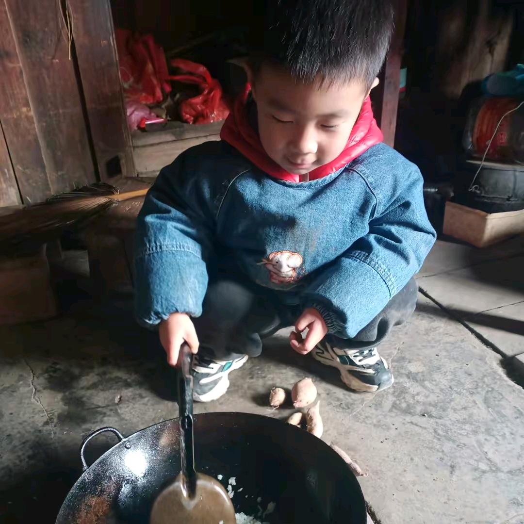 谢周