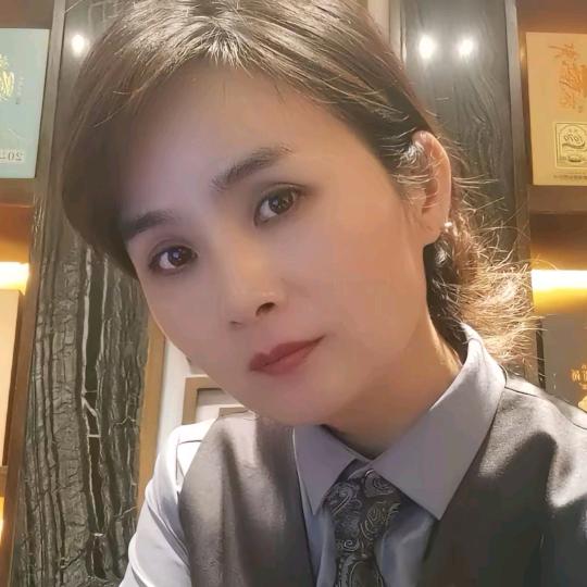 🎈美羊羊🎈李霞彩