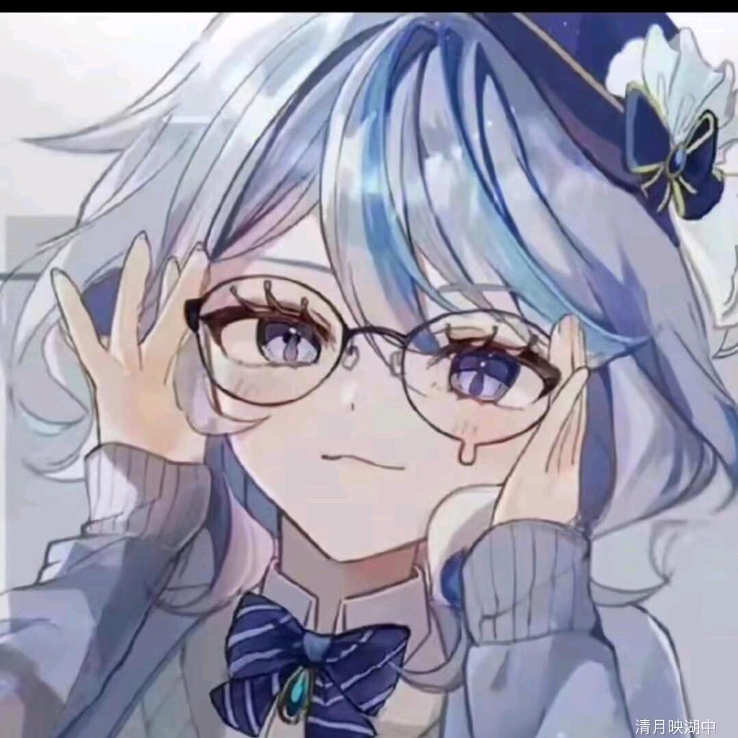 清月映湖中