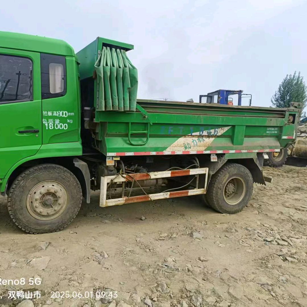 出租铲车翻斗车