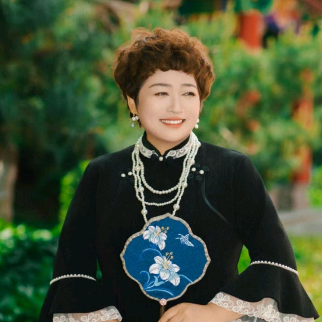 小满姐—八十岁能唱火