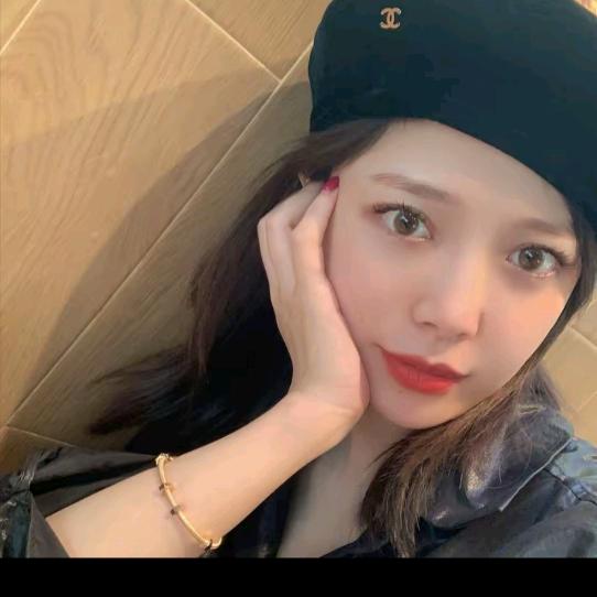 周明星时尚女装