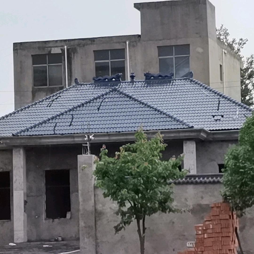 清诚木结构盖琉璃瓦