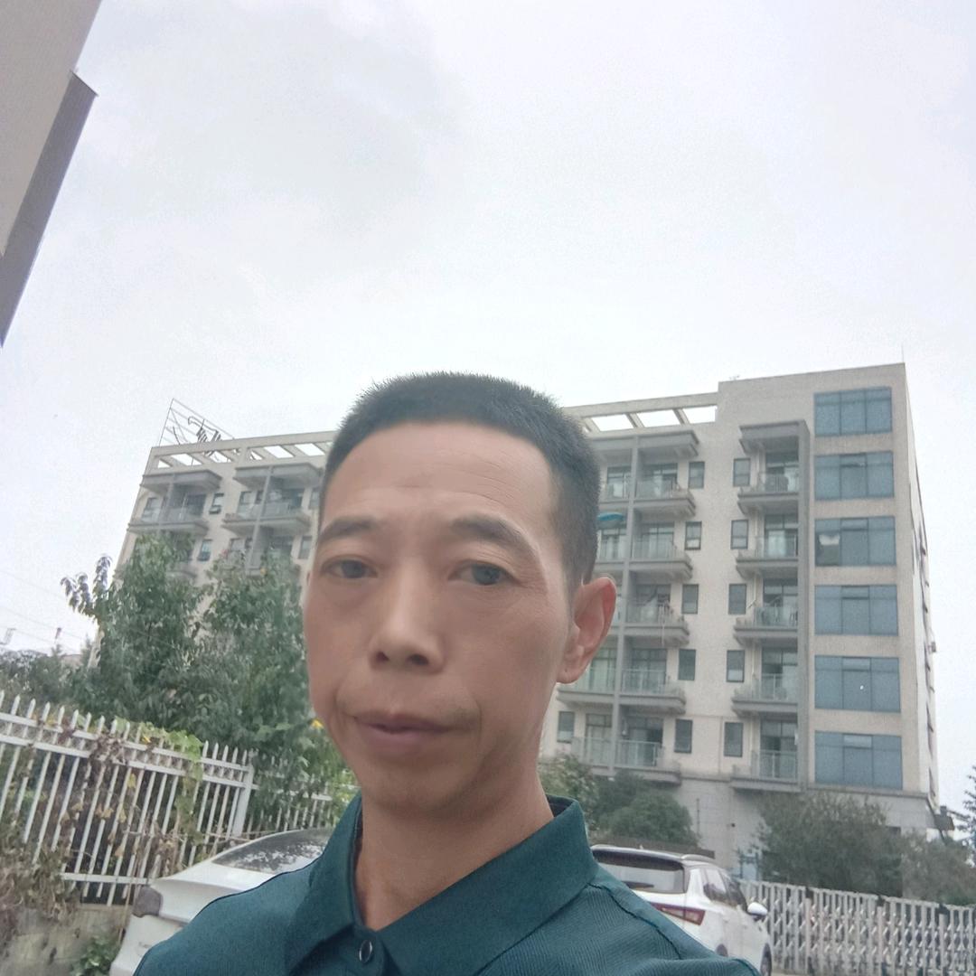 雄雄