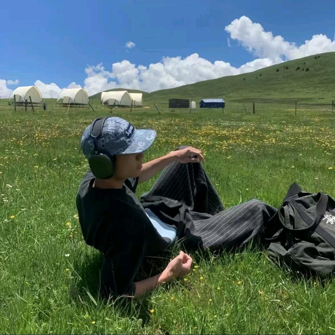 皇甫鑫（和平精英   点蛋滴）