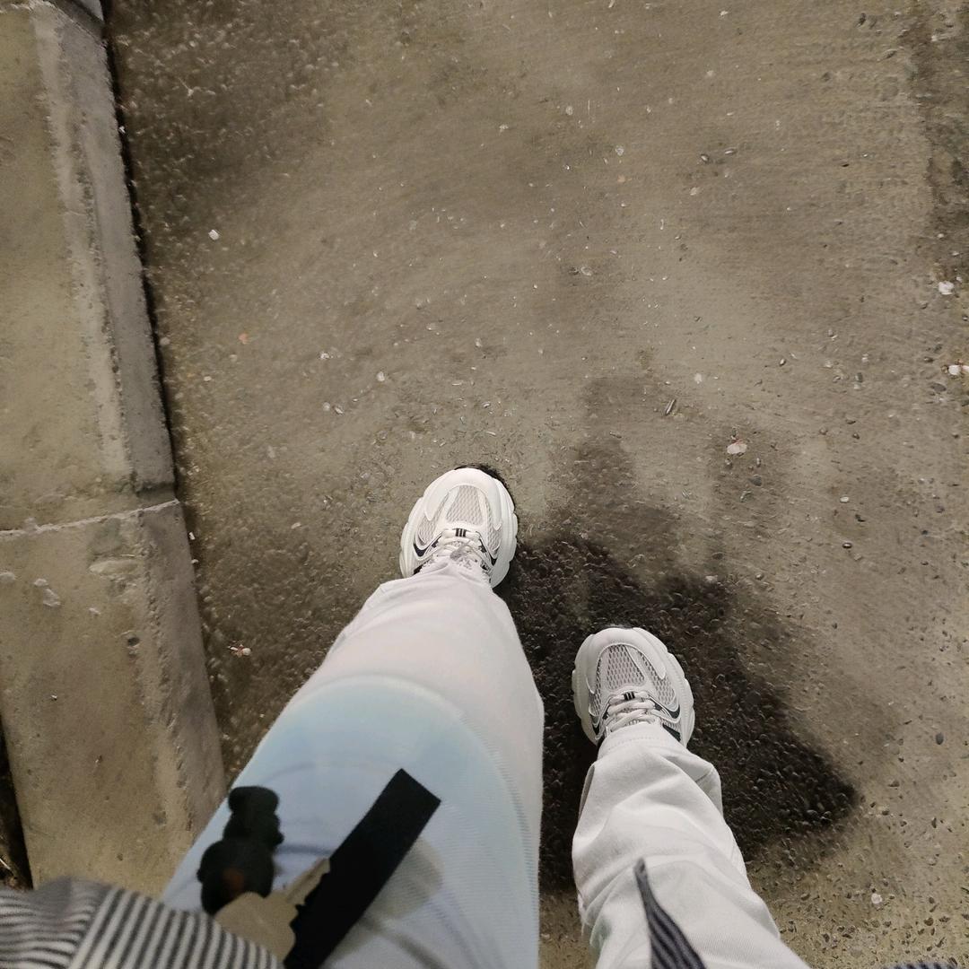 🖤