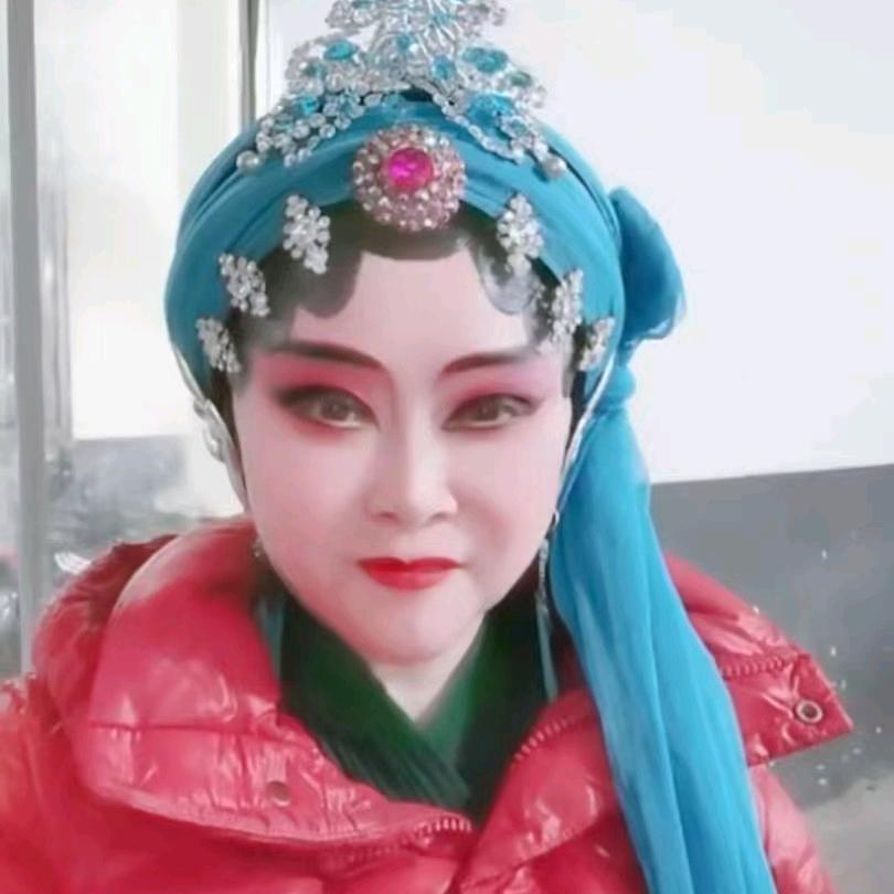 湖南花鼓戏刘伏英