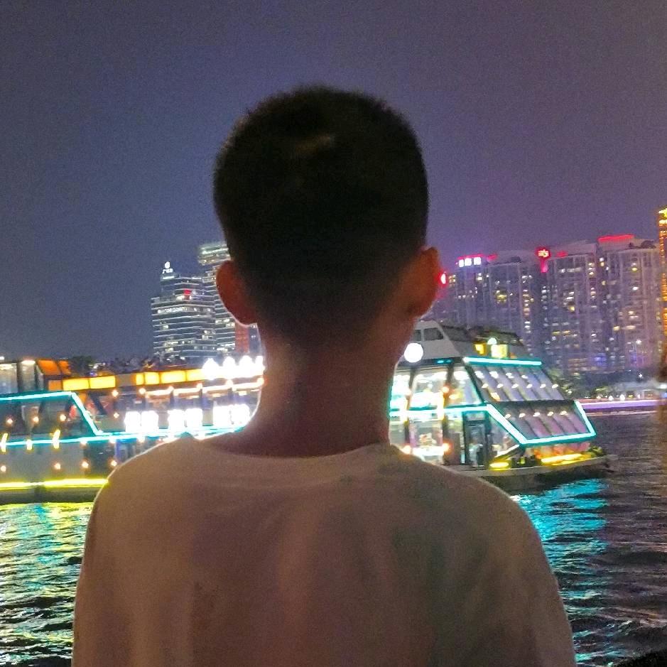 梓豪