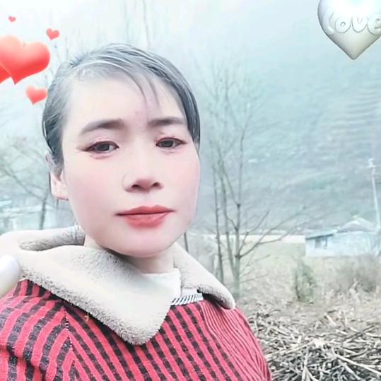 小阿巧晚上7点半开播