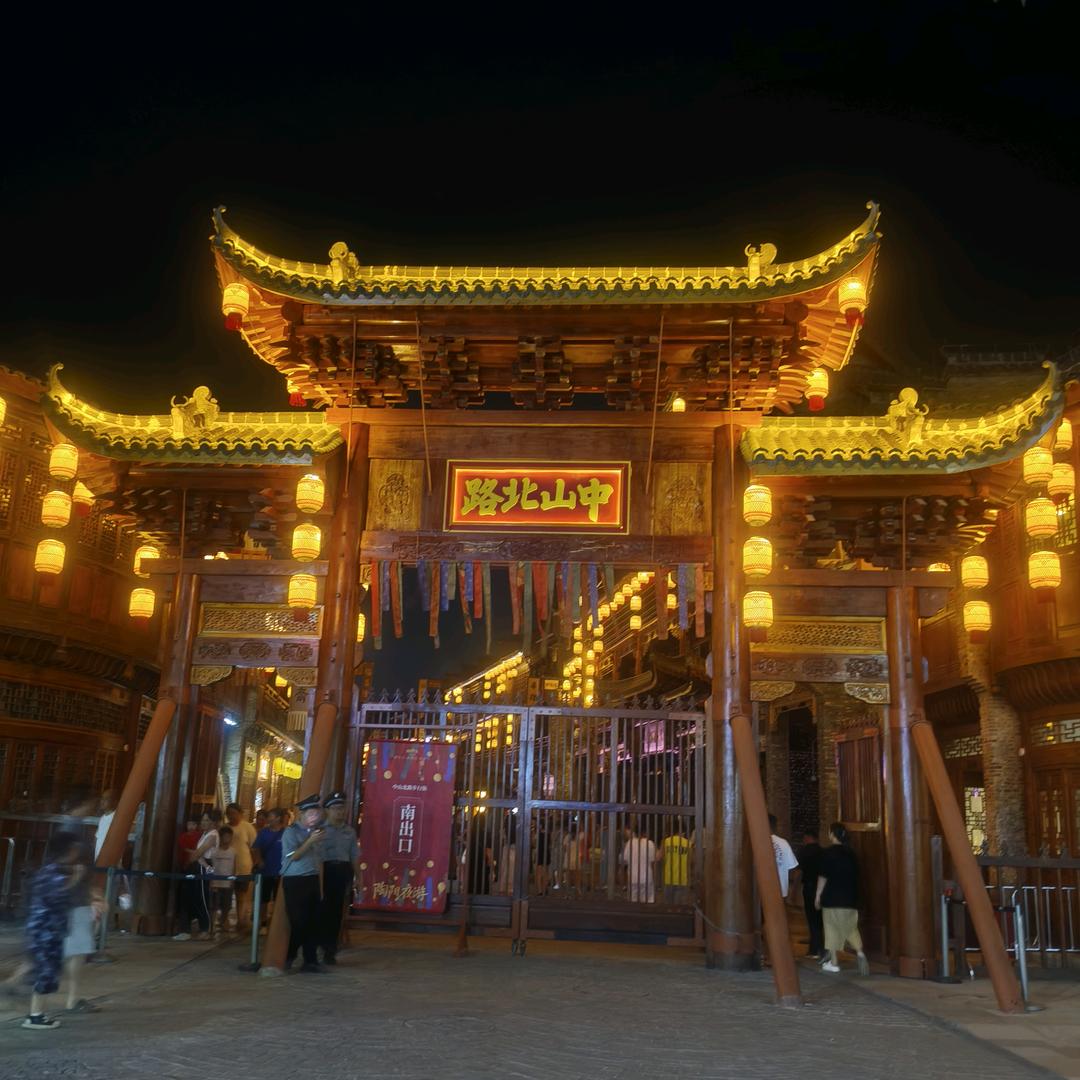 栩栩如生（拒绝私聊）