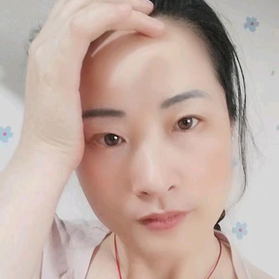 六月