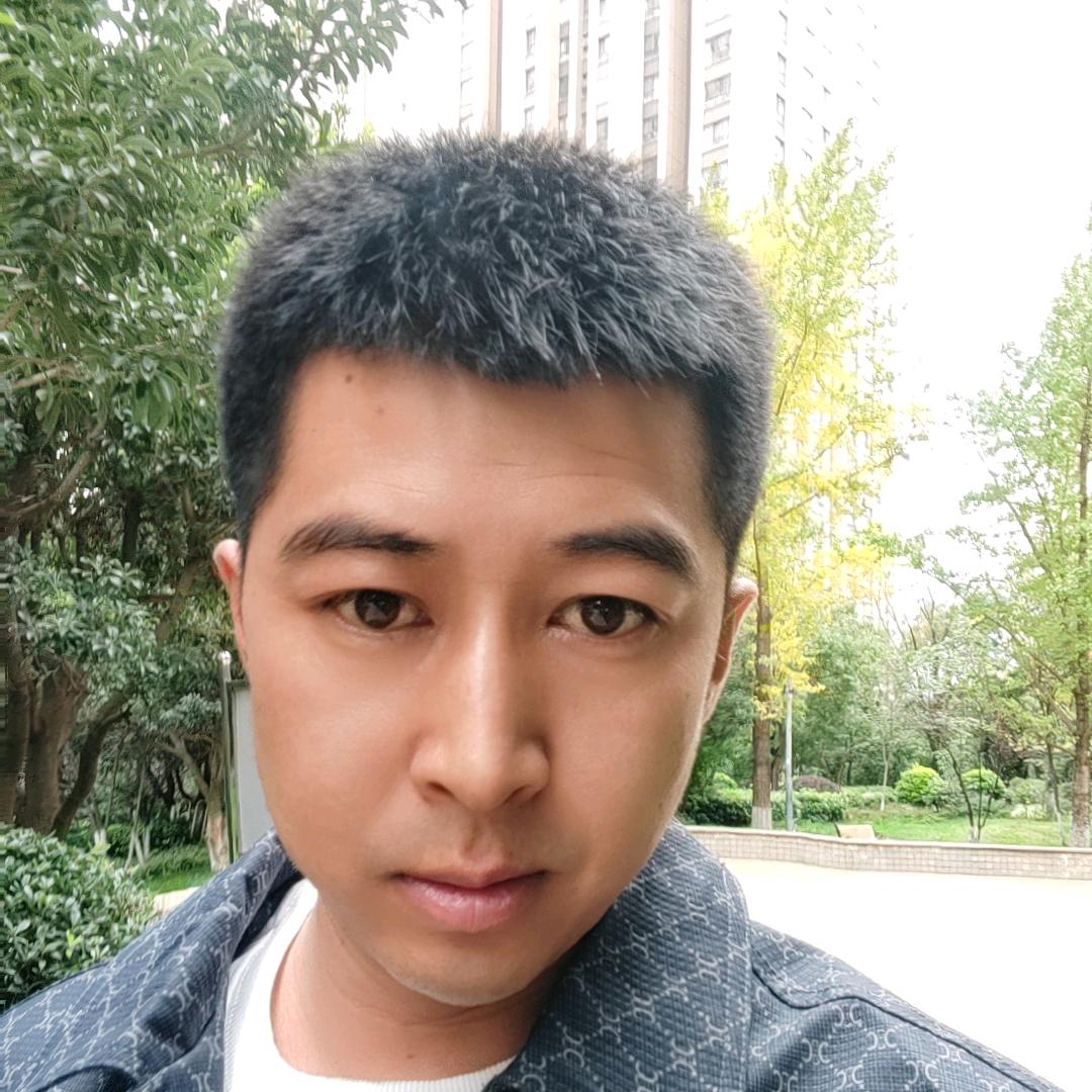 石 头